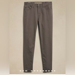NWT Banana Republic Factory Travel Pant 35x32, athletic fit, brown heather